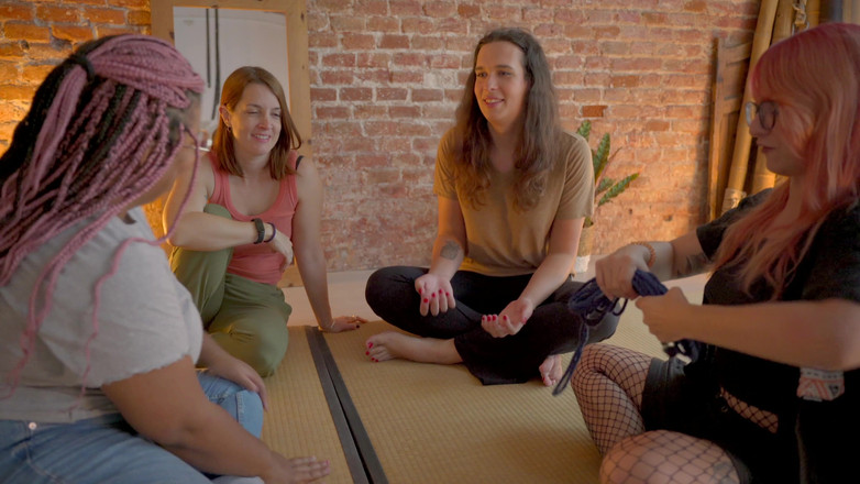 AltPorn4U: Bts Karada Play