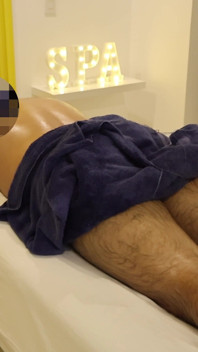 Leyne Rodriguez : massage pulpeux à l’huile et fin heureuse