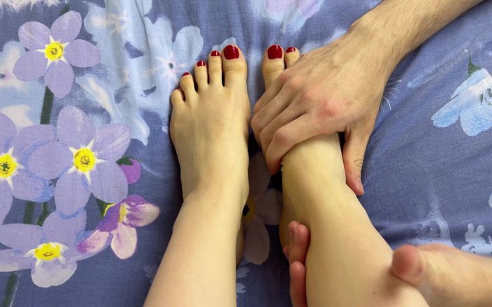 Gloria Gimson: Majikan doyan pijat kaki yang lembut