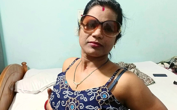 Hot N Sexy: ब्यूटी तमिल सेलिब्रिटी की पोर्न डायरेक्टर द्वारा सभी कोणों से चुदाई चुपके से कैमरे पर पकड़ी गई