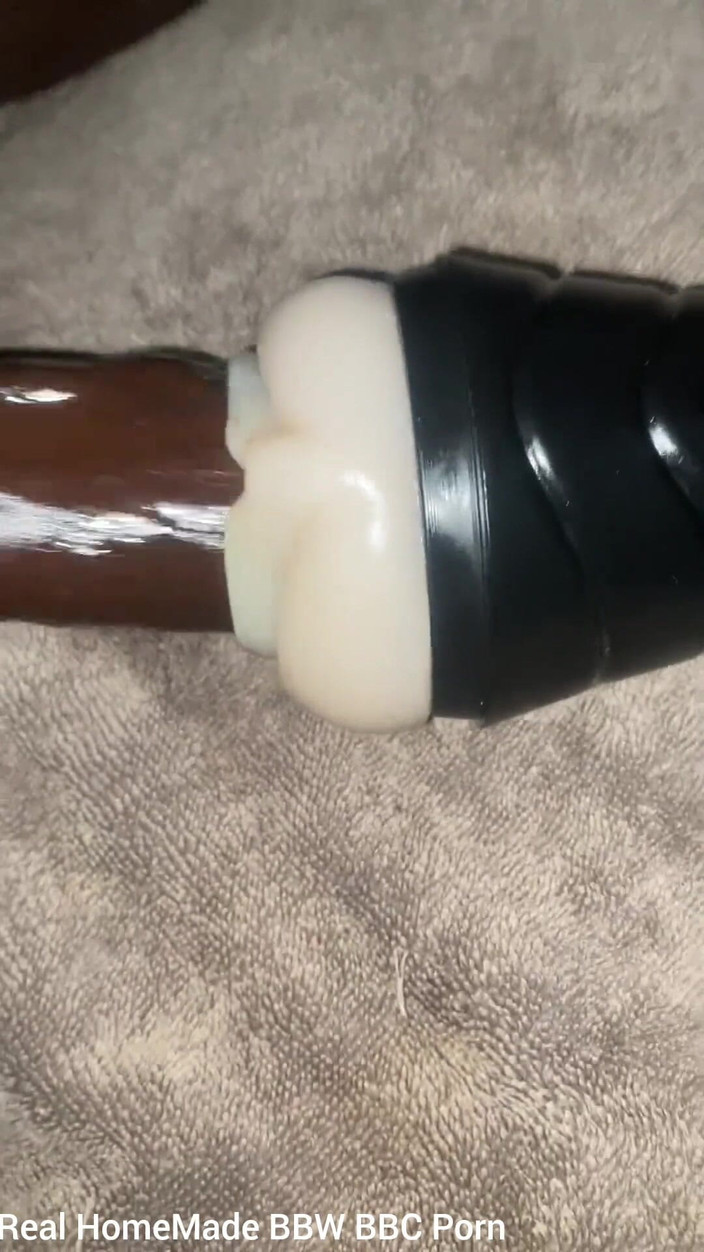 Big black cock BBCee: Mengongkek pepek palsu torch memancut keras