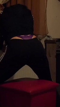 Orta yaşlı seksi kadın- fetiş, romantik oral seks, döl sürtüğü 29