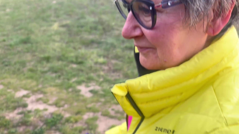 KingYordanov: The Anal Granny Outdoors!