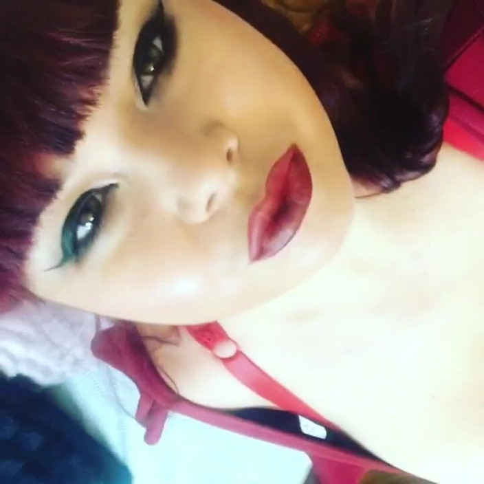 Roxanne Miller: Рыжая