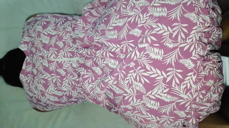 Sweety In Bed: Indianin zerżnięty przez przyrodnią siostrę z ciasną pochwą