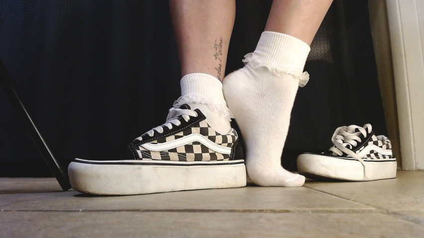 College Girl Ruffled Socks Fav Pair Vans Sneakers (TLC 1992)
