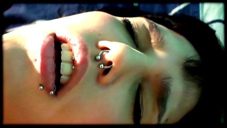 AltPorn4U: Chat à rayures