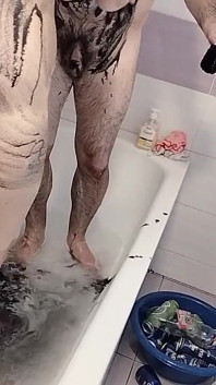 Amateur Couple Takes a Bath, Wife with Hairy Pussy, Big Ass, Big Tits.