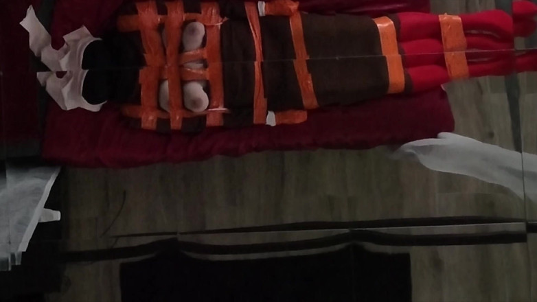 Elena917: Bahagian 3 - Pita Perhambaan, lapisan pantyhose, BDSM puting, orgasme
