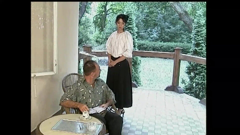 Muschi movie official: 日本女子受审为女佣