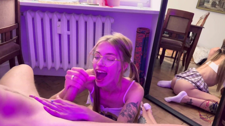 Bunny Rabbits: Bad min vän att kontrollera hur jag ger en avsugning