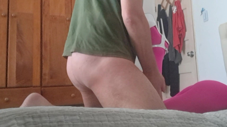 LauraOnHeels: MILF 팬티스타킹과 페티시 하이힐, 도기 스타일 섹스