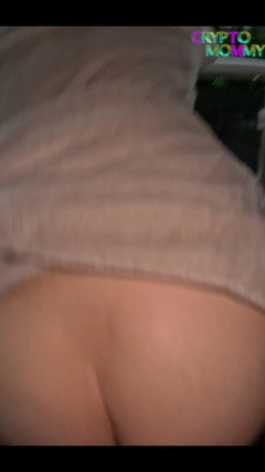 Crypto Mommy: Tráví každý den s kybernetickou děvkou!