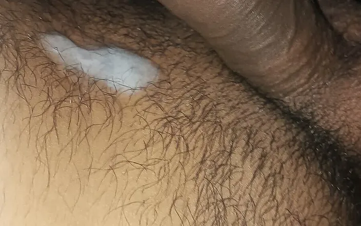 Bigfunn: Desi Sex Video Aunty's Tremendous Feeding in Hindi