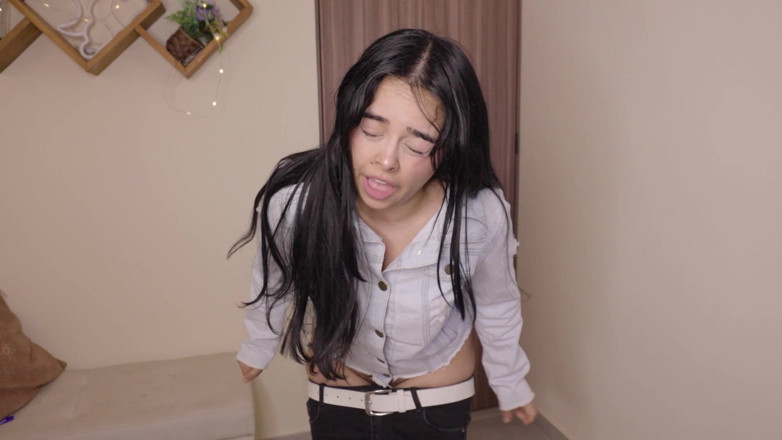 CuttieJennie: POV: Going at Party with My Buttcrack but U Wanna...
