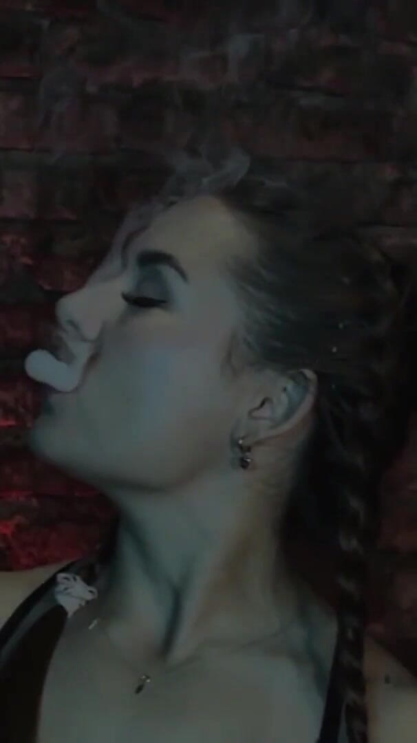Reell - Focus on My Lips! 2 (Cruel Reell)