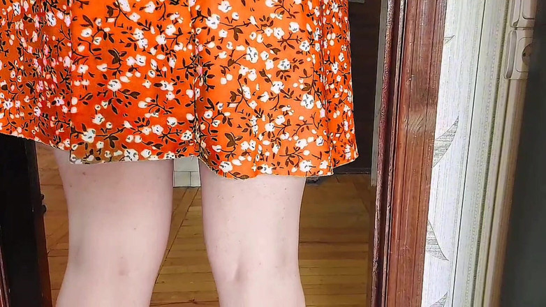 Kitty_Cross: Милий транссексуал смокче поцілунок на камеру