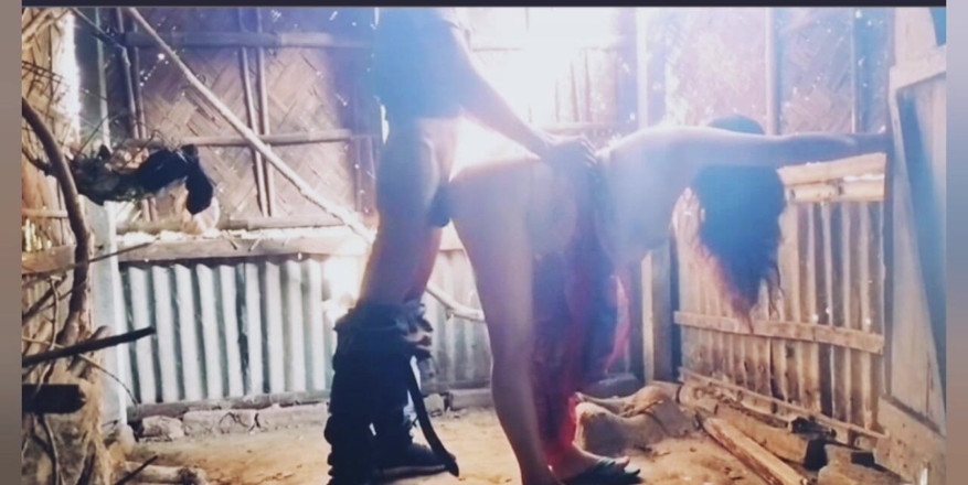 Teensex: Big Booty BBW Bhbai Beautiful Saree Gets Her Wet Pussy...