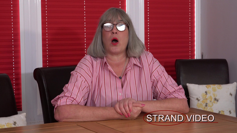 Sarah Stern: Pixie和老师