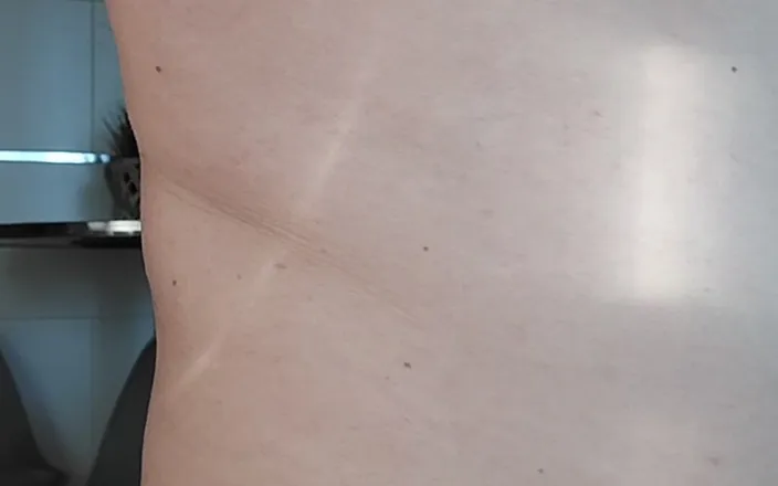 Morbosete000: With the Anal Plug in the Kitchen