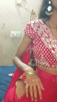 Bhabhi-ji Getting Fucked in Her New Saree