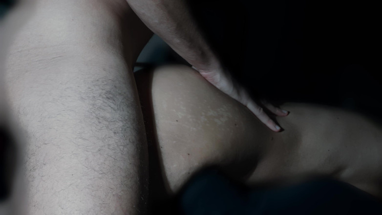 Jay_kate: Jezdí na mně zezadu a vyvrcholí mi do zadku