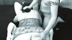 Riderqueen: BJ X 2 Ibu Tiri Bertiga Biseksual Dengan Dua Cougar Muda