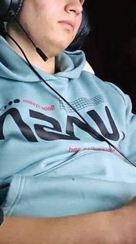 게이머 소년 정액