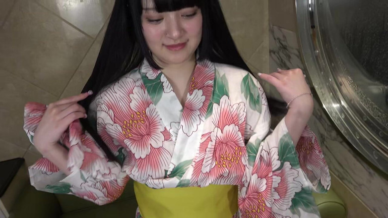 japan banana: Kecantikan Jepun berusia 19 tahun. Amatur berdada besar, dan seks yang...