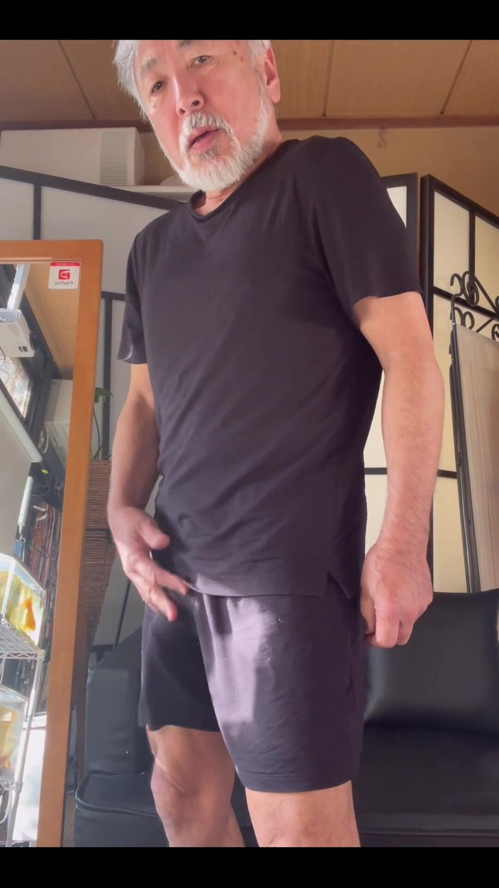 Japanese daddy: Nové pyžama.