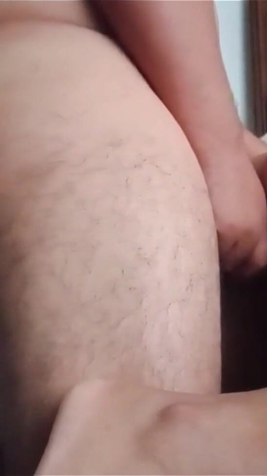 Karmicoxv: Eu como minha cunhada sem camisinha de quatro