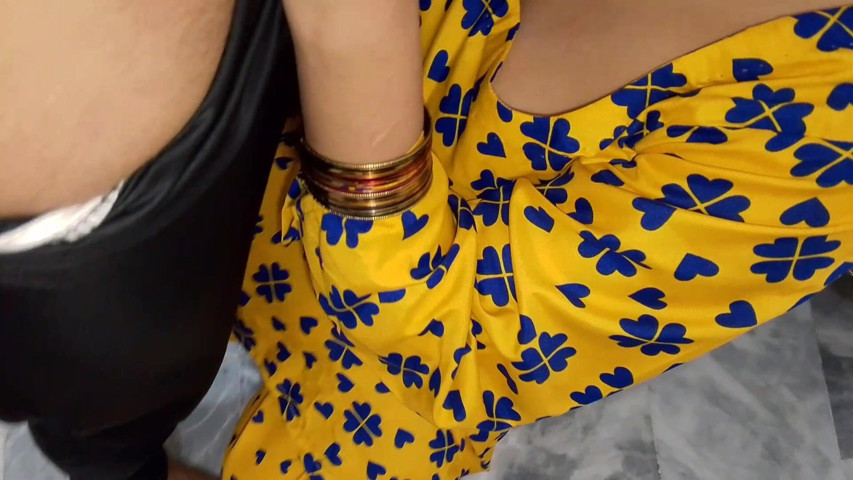 Indian Beautiful Wife Cheated on Husband and Enjoyed Sex with Her Boss in the Hotel Room - First Time (Queen beauty QB) Indian Beautiful Wife Cheated on Husband and Enjoyed Sex with Her Boss in the Hotel Room - First Time (Queen beauty QB)