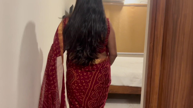 Besharam Jodi: Indiana Saree Wali Bhabhi fodida duro por seu cunhado sem...