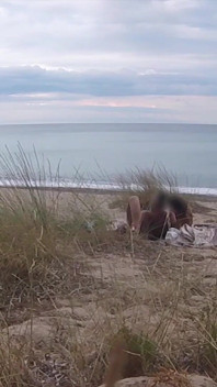 Französische Lehrerin Schlampe Blowjob Amateur Am Fkk-strand, Öffentlicher Fremder Mit Abspritzen - Misscreamy