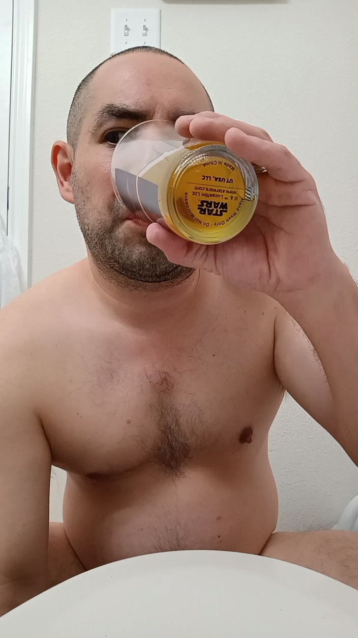 Brandon Lee: ウォータースポーツ、シャワー、ローズバッド