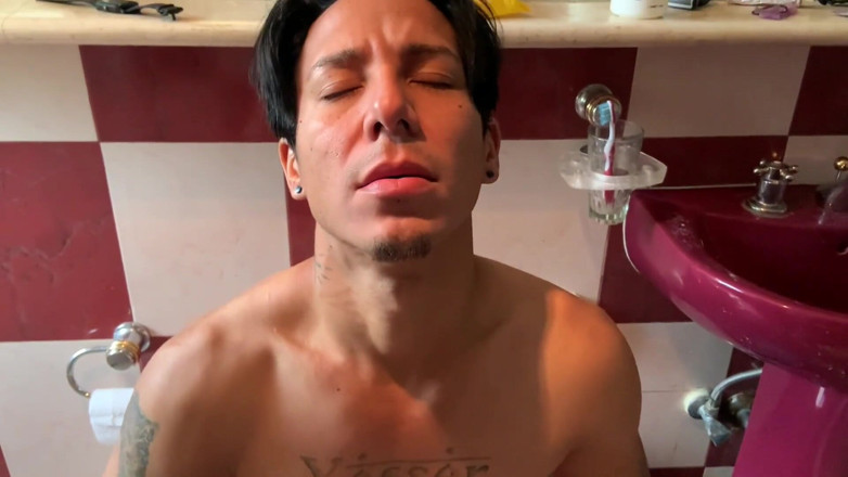 Ridley Dovarez | Gaysight: Baram and his big cock gives you a handjob