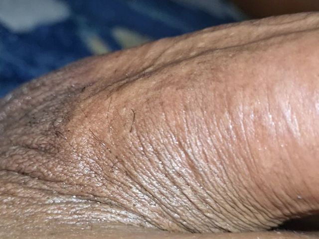 Elizabeth Goes Plays with Gel Pussy (Elizabth Goes)