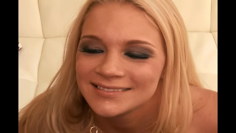 Matador: Duas lésbicas com o namorado