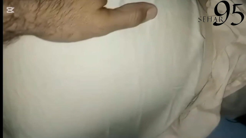 sehar95: セハール95によるホステルの部屋で大学の校長がセッキンメンとセックスする