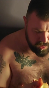 Svaté občerstvení děvky, Brostřička