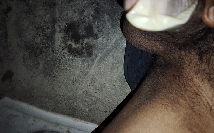 Indian BIG COCK: Hot Condom Masturbation