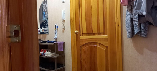 Zona901: Estoy masturbando una polla a un vecino