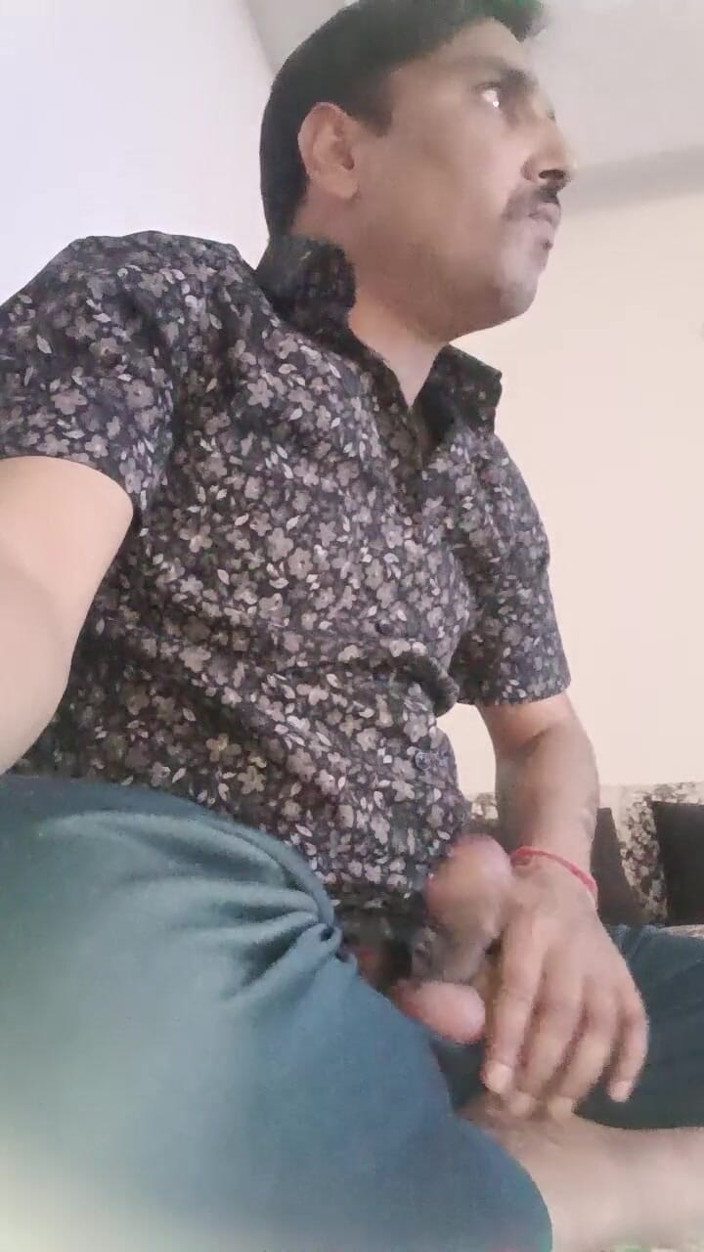 Rajasthani-old-lover: भारतीय पुलिस अधिकारी को पड़ोसी सौतेले पिता और सेना अधिकारी सौतेले पिता द्वारा चूसा और चोदा जाता है पाकिस्तानी सौतेले पिता शिक्षक