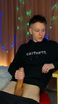 Young Stud's Ecstatic Cum-filled Finish