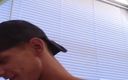 SEXUAL SIN GAY: विकृत समलैंगिक दृश्य-2_twink सहकर्मी घर पर अपने परिपक्व दोस्त को चोदता है और उसके चेहरे पर वीर्य डालता है