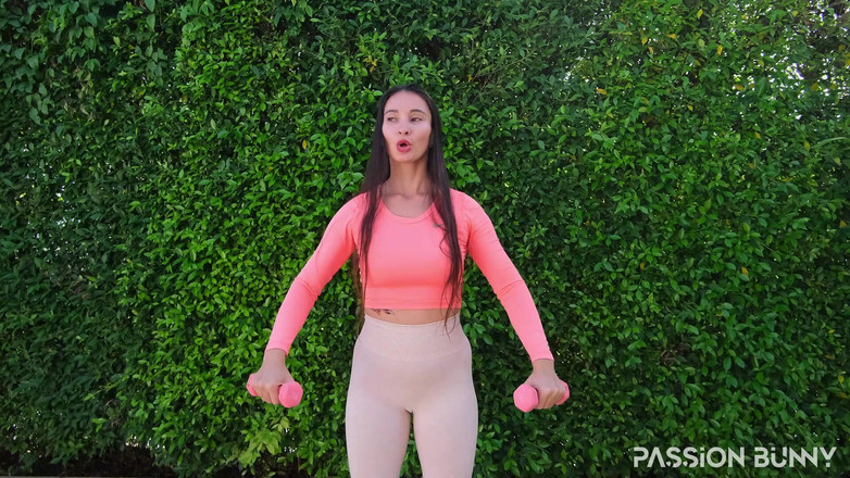 PassionBunny: Cvičení S Passionbunny - Den 4 - Ramena