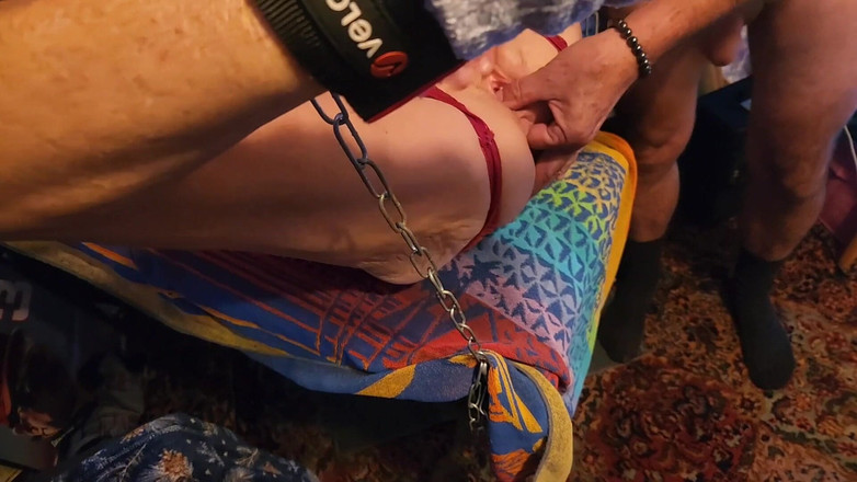 Gussfuss: Het jaar van bondage 16