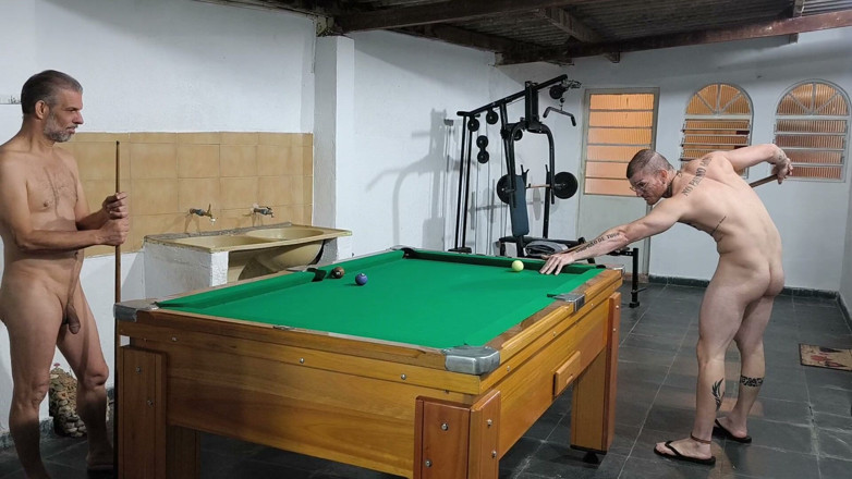 carmonaoficial: The Carmonas Playing Naked Billiards with That Hot Pinch