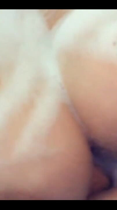 Hot Shower Show (Asha)