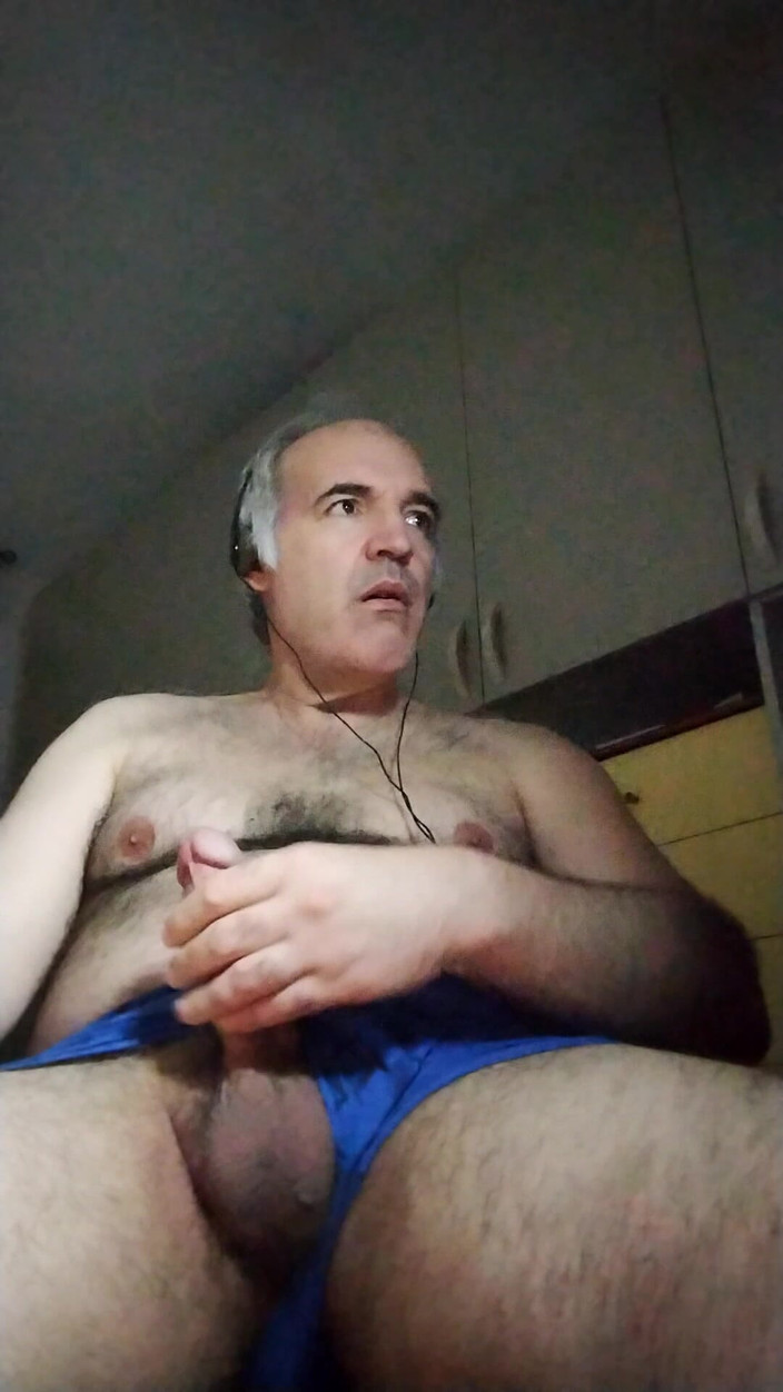 Setesesso7: I've Been Masturbating My Cock for Two Hours, Finally I...